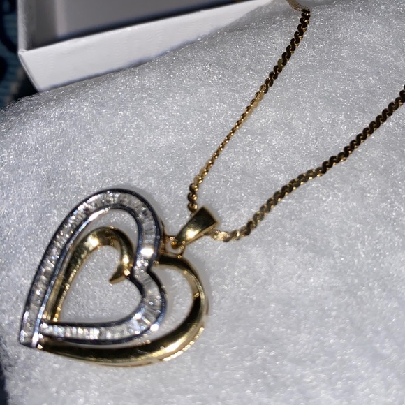 14k Gold Chain 10k Gold Two Tone Pendant - Picture 2 of 4